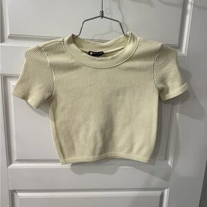 Zara Ribbed Short Sleeve Crop Top in Creamy Yellow